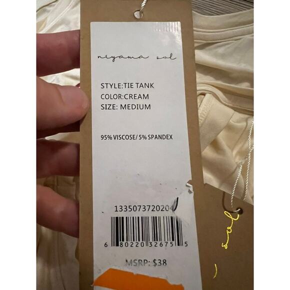 NWT Niyama Sol Stay Wild Cream tie tank size M yoga lightweight - Picture 5 of 9